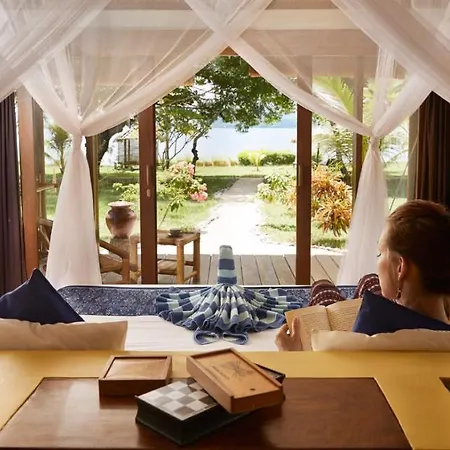 Pearl Beach Resort Gili Asahan
